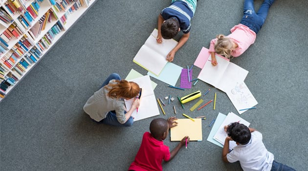 children-drawing-at-library-PSL7KE2