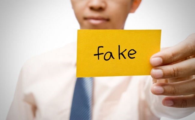 Ψεύτικη είδηση στο internet για την υγεία - Γιώργος Ευθυμίου - i-paidi.gr